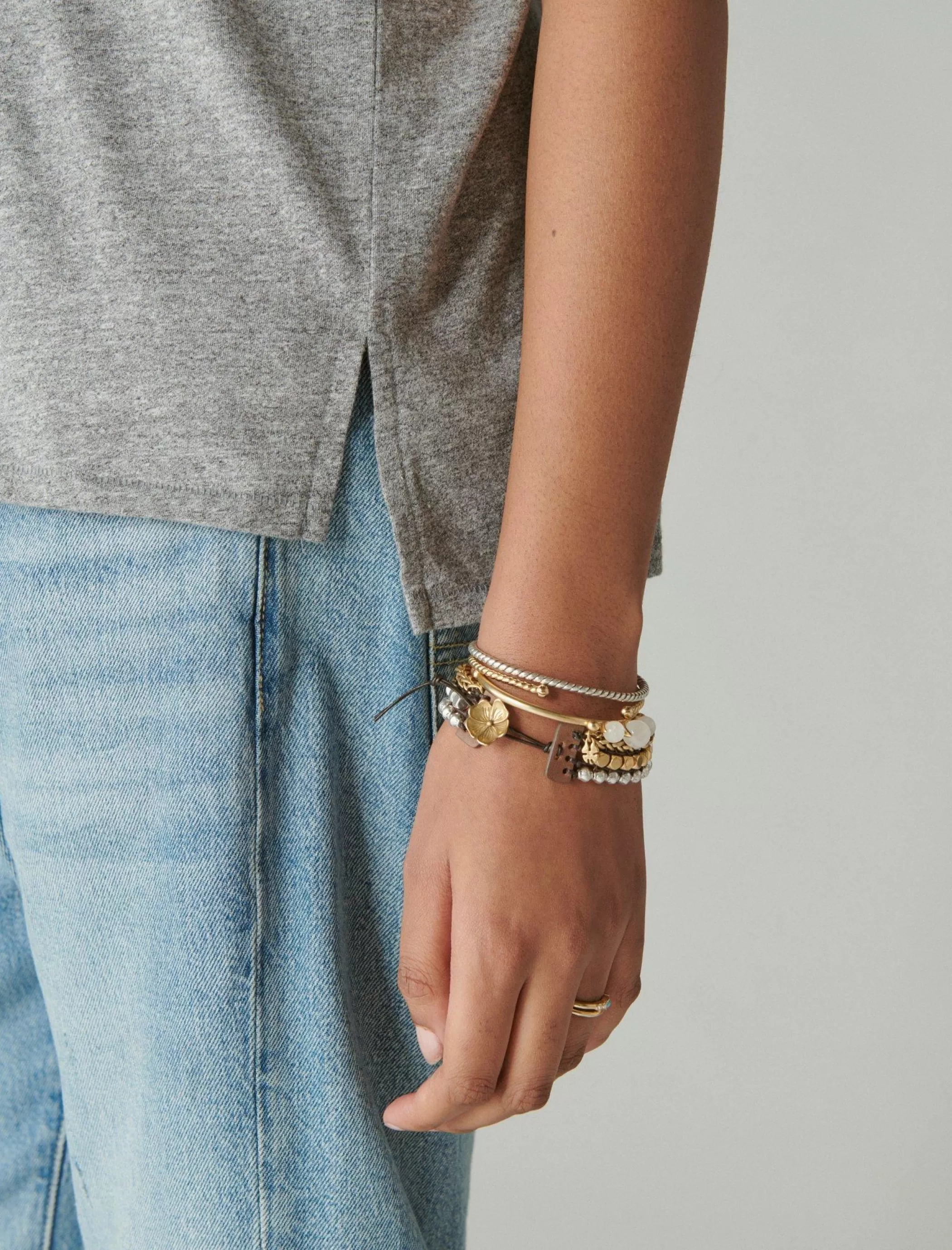 classic_crew_2-3.webp Lucky Brand Knit Tops*classic crew heather grey