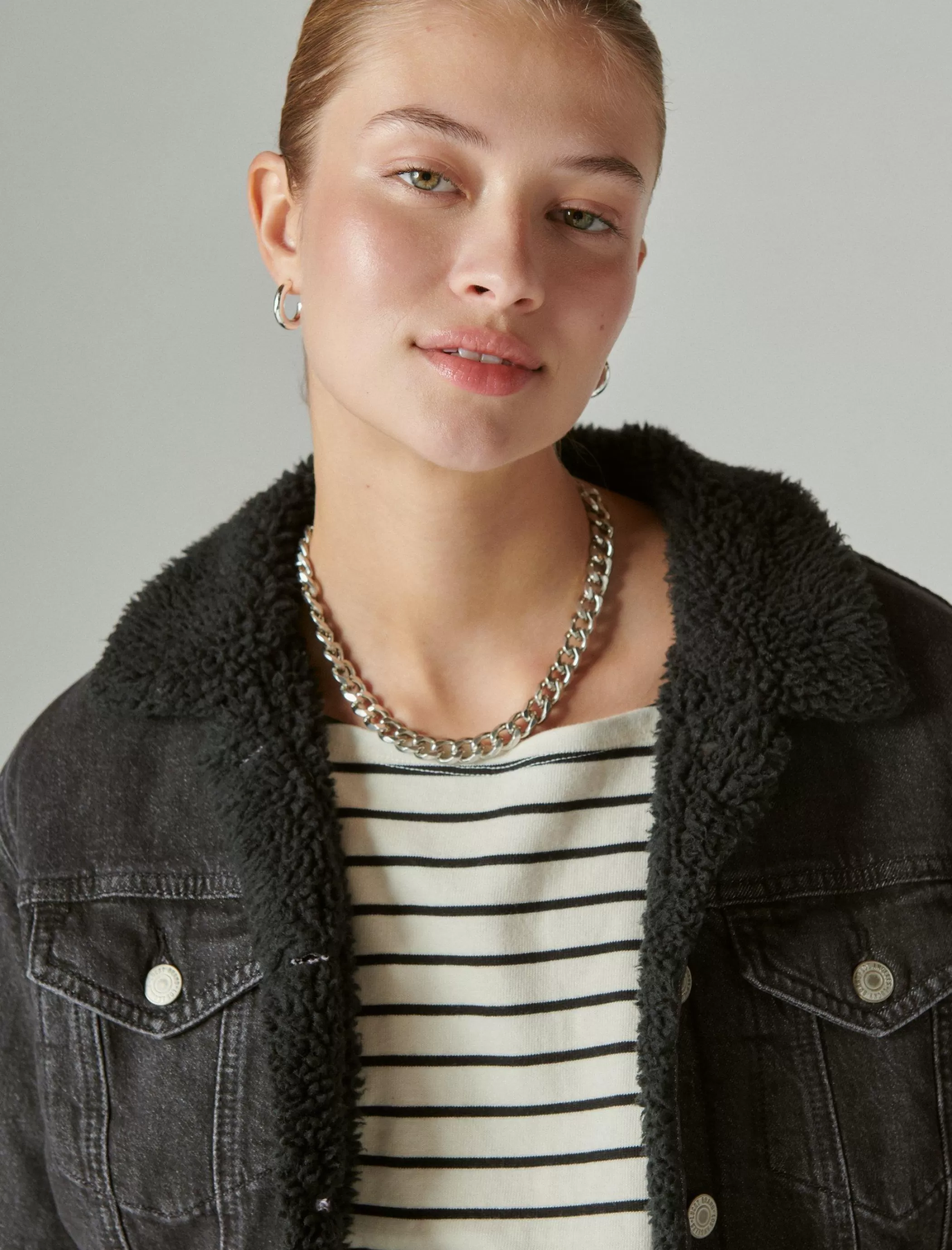 faux_shearling_lined_denim_trucker_jacket_3-2.webp Lucky Brand Jackets & Outerwear*faux shearling lined denim trucker jacket black hole