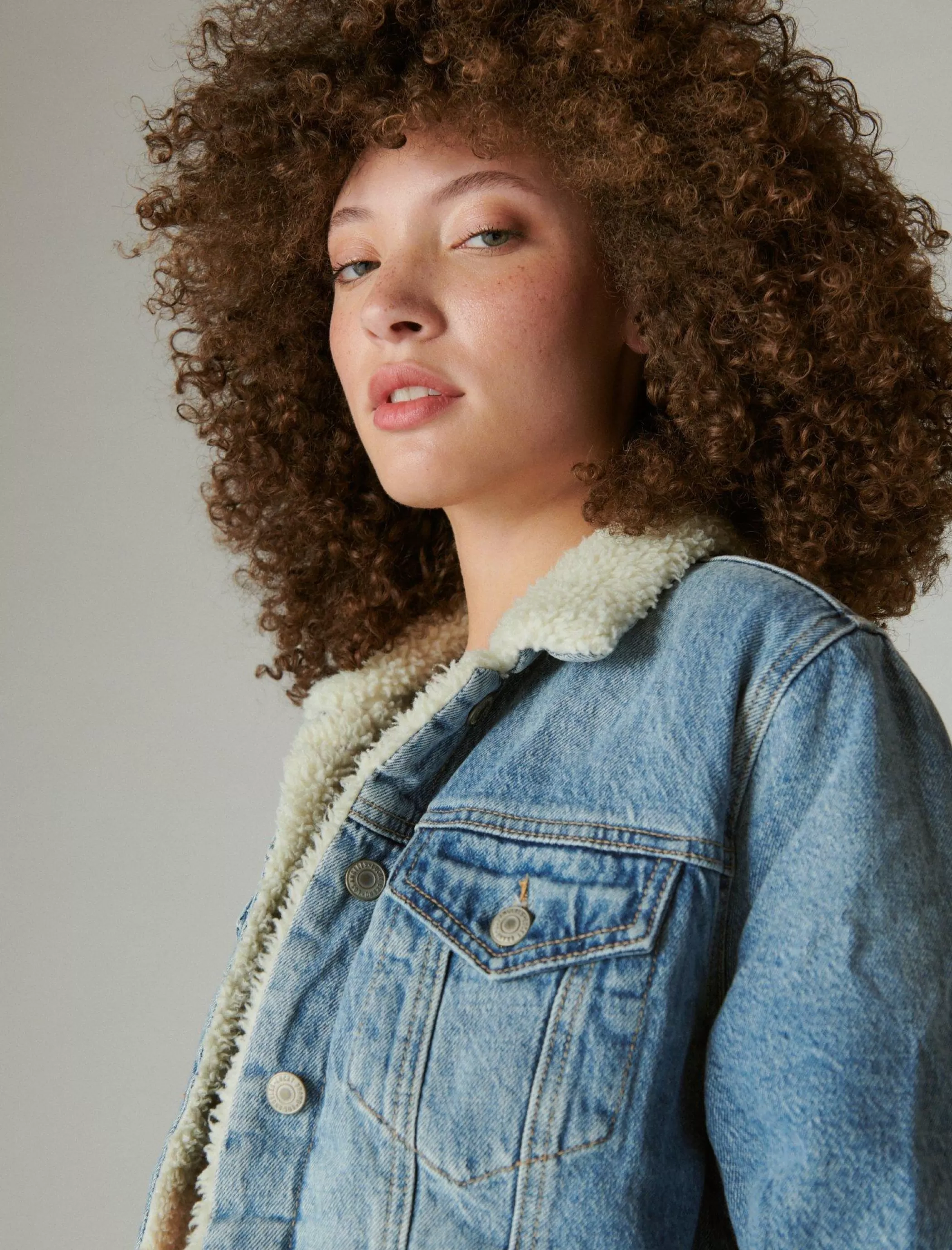 faux_shearling_lined_denim_trucker_jacket_4.webp Lucky Brand Jackets & Outerwear*faux shearling lined denim trucker jacket loretto sky