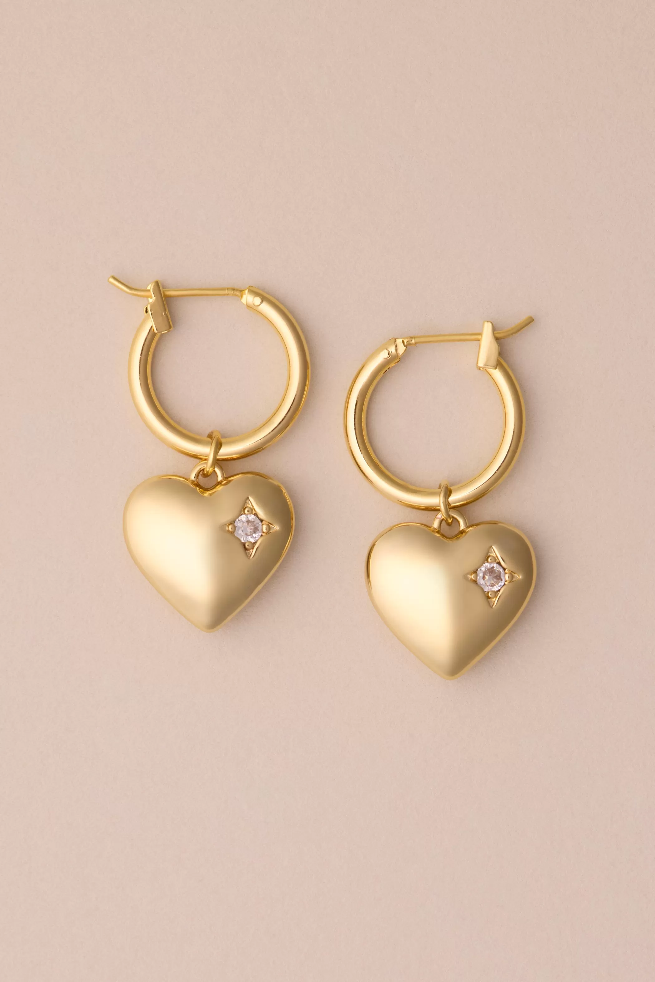 Lucky Brand Jewelry* heart hoop earrings gold