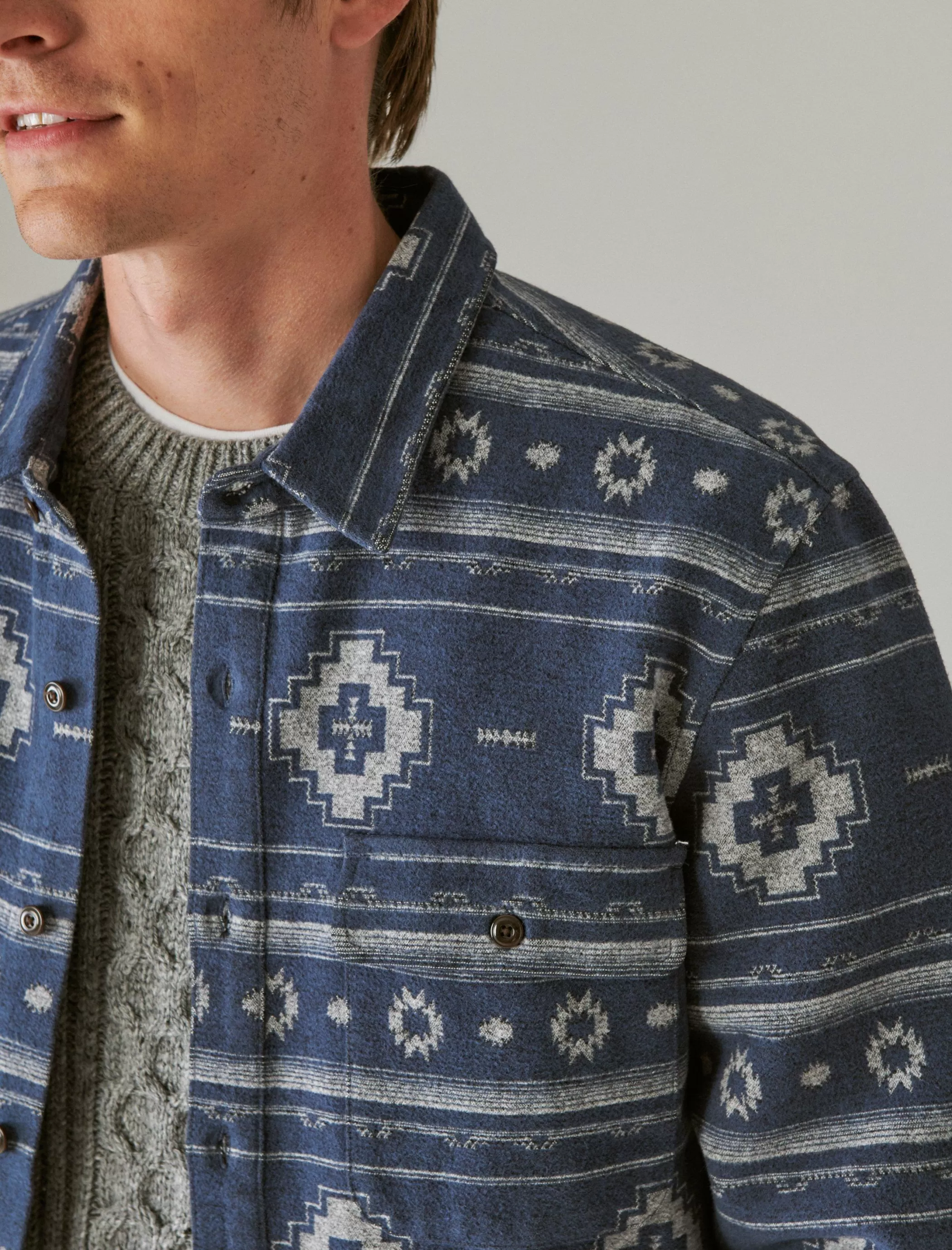 jaquard_utility_long_sleeve_shirt_3-1.webp Lucky Brand Button-Downs*jaquard utility long sleeve shirt blue grey