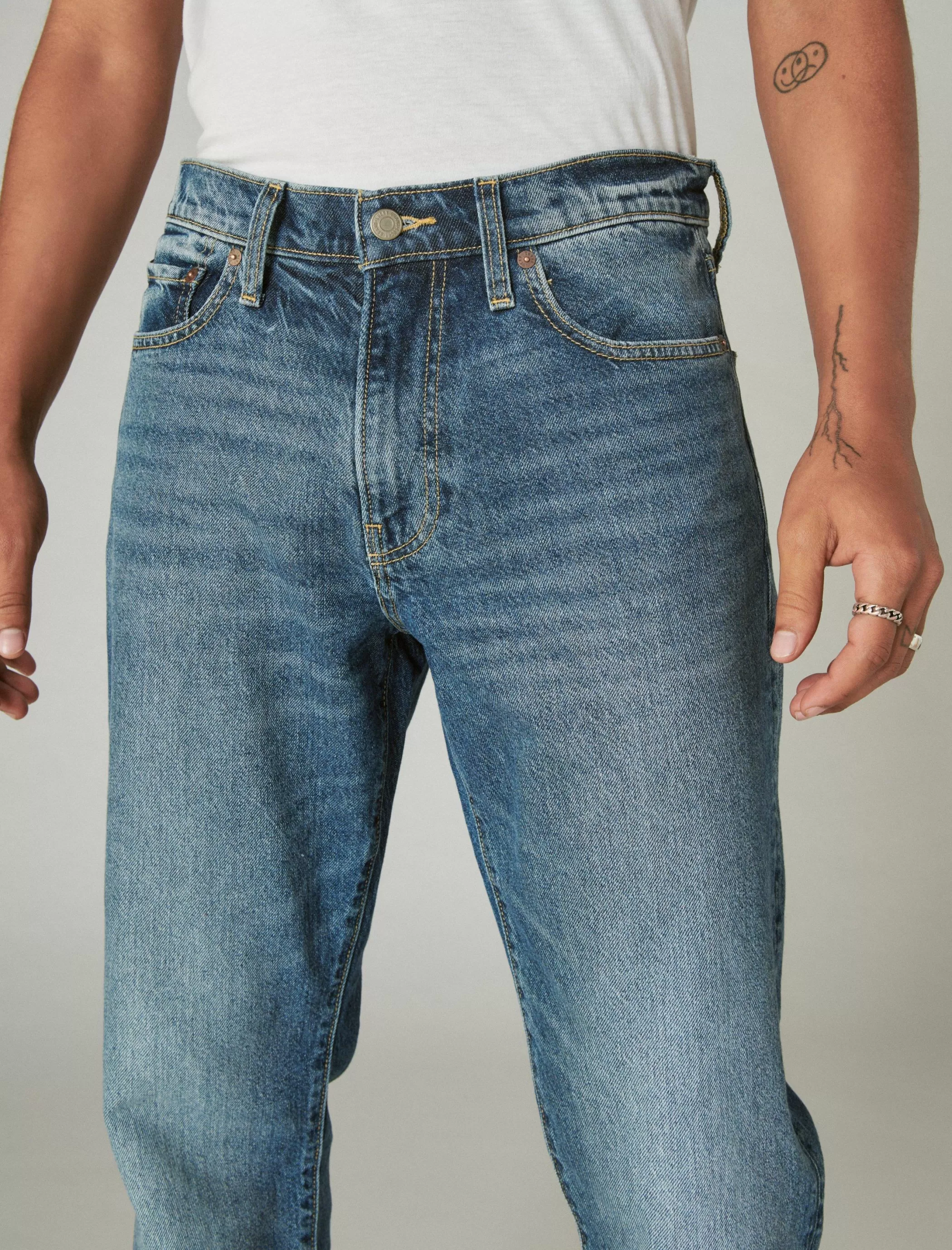 knd__athletic_straight_jean_3.webp Lucky Brand Jeans | Straight | Athletic*knd 410 athletic straight jean watson