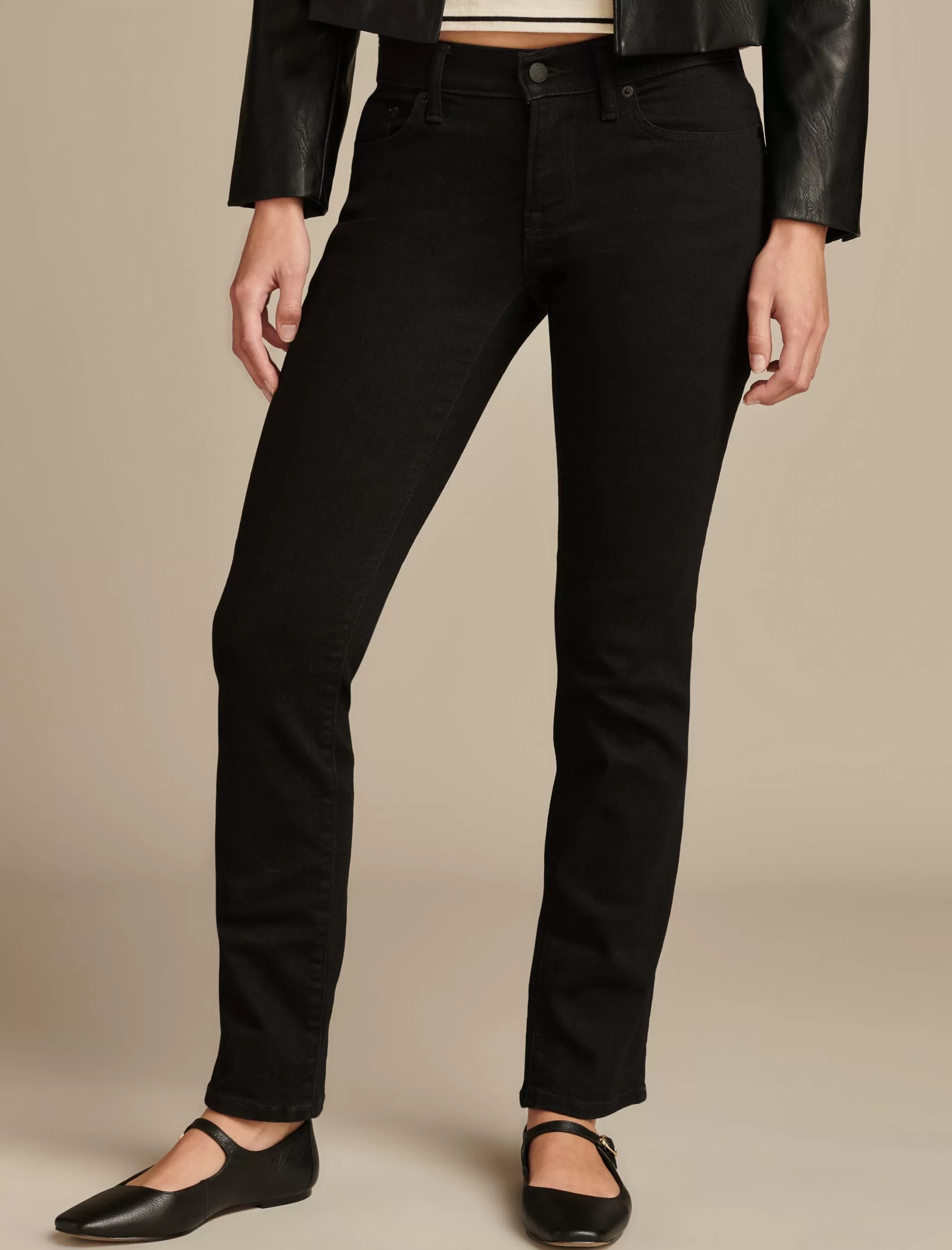 Lucky Brand Jeans | Straight*mid rise sweet straight clean black