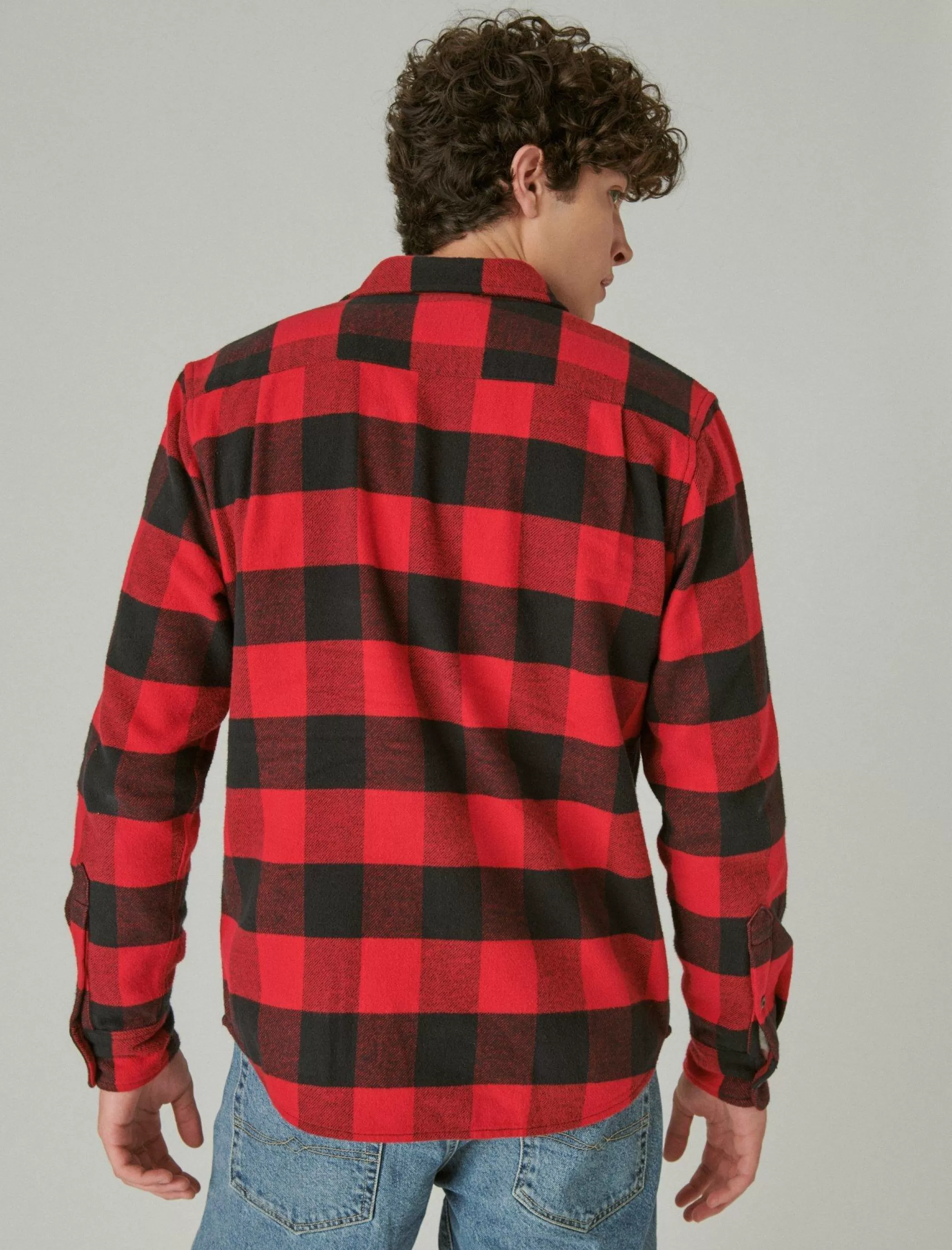 plaid_utility_cloud_soft_long_sleeve_flannel_2-7.webp Lucky Brand Button-Downs*plaid utility cloud soft long sleeve flannel red/black plaid