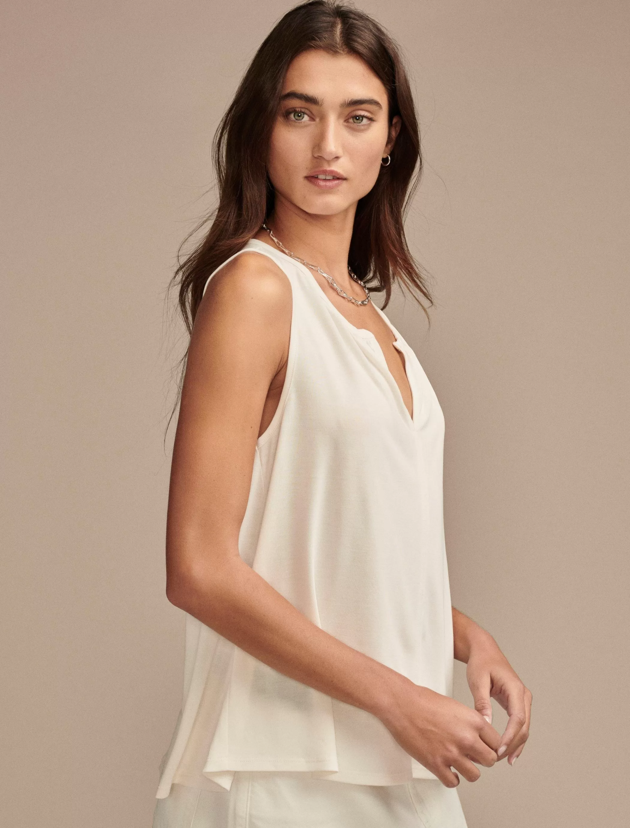 sandwash_v_neck_tank_3.webp Lucky Brand Knit Tops*sandwash v neck tank ethereal white